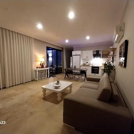 Team House * 페티예